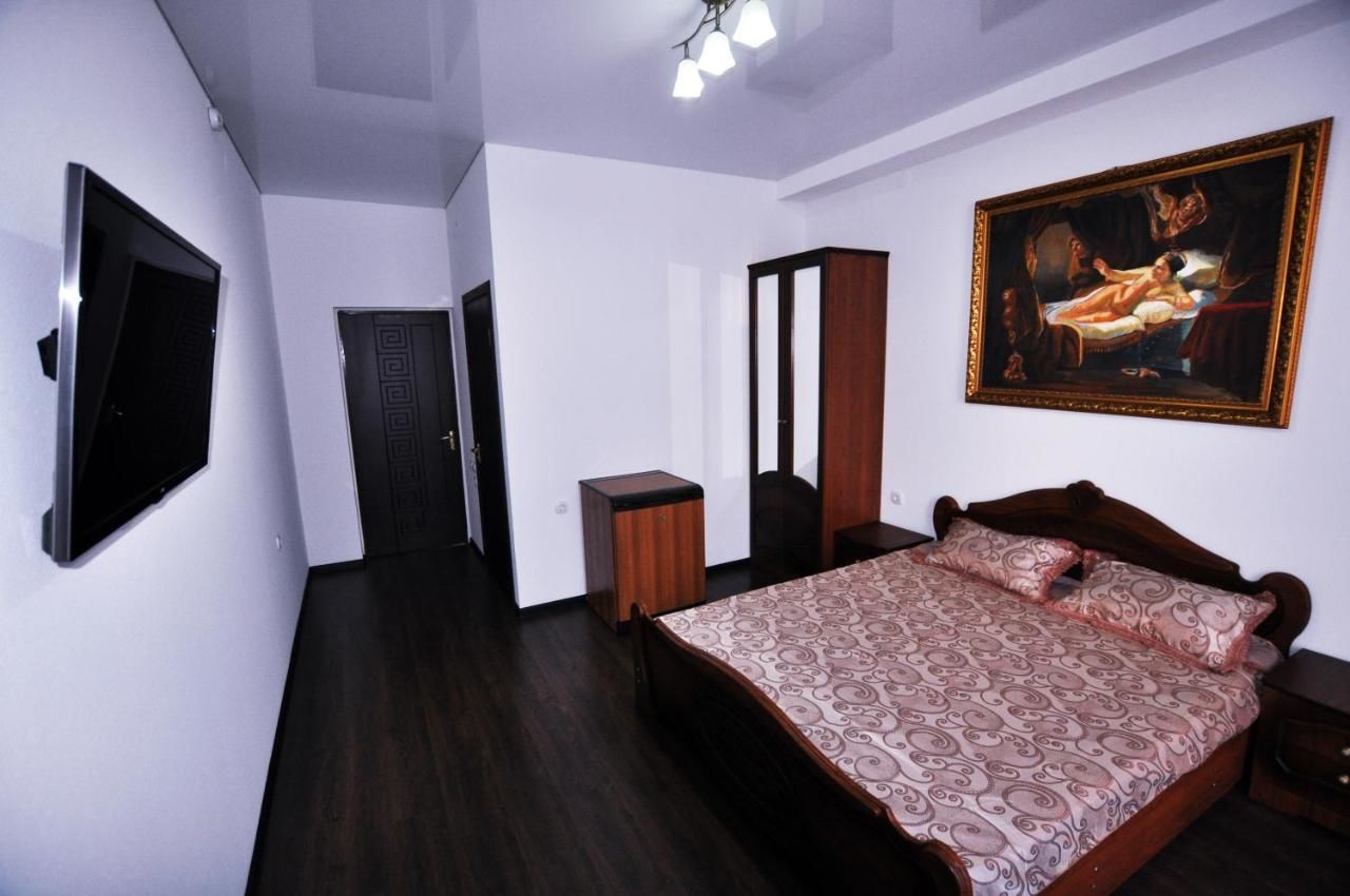 Гостиница Гостевой Дом VIP House Сочи-9