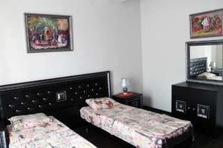 Гостиница Гостевой Дом VIP House Сочи Семейный люкс-9