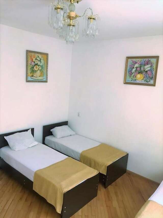 Гостиница Гостевой Дом VIP House Сочи-46